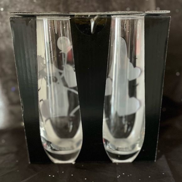 Disney Nightmare Before Christmas Jack and Sally Fluted Glassware Set of 2 NIP - Picture 3 of 4